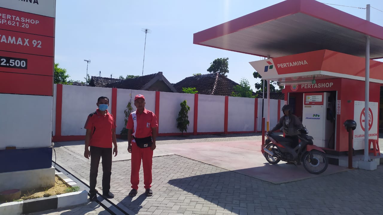 Pendekatan dan komunikasi kepada pemilik Pertashop