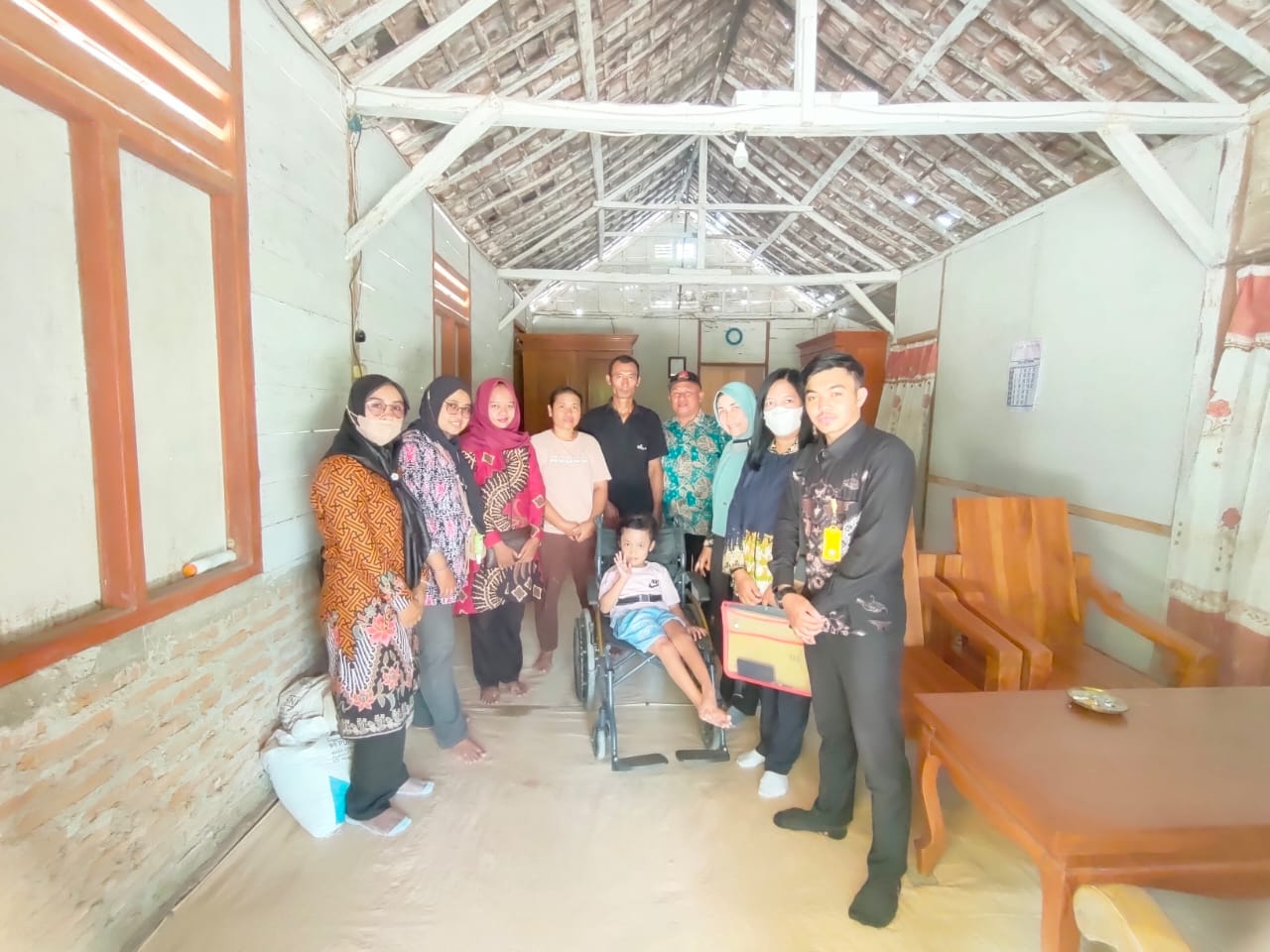 Monitoring dan evaluasi bantuan kronis