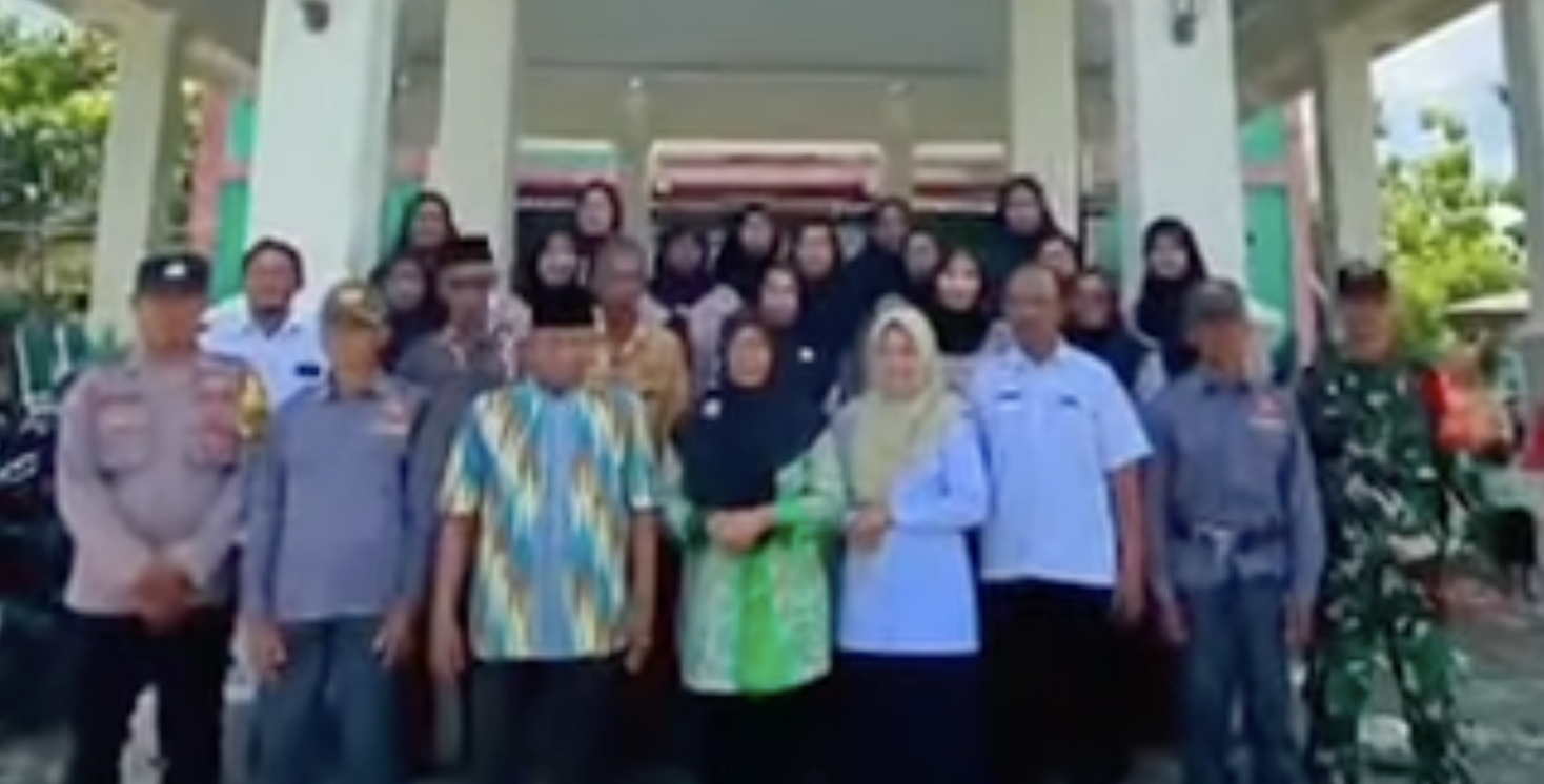 Pelaksanaan Posyandu dengan 6 (enam) Bidang SPM di Desa Trenggulunan
