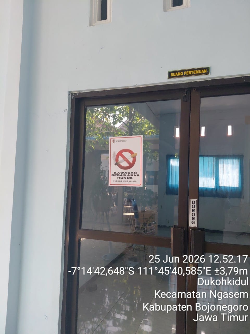 KANTOR KECAMATAN NGASEM KAWASAN TANPA ROKOK