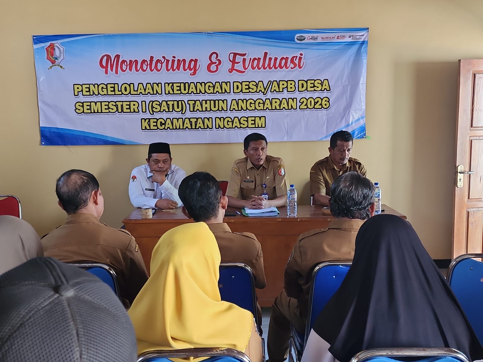 MONITORING DAN EVALUASI PENGELOLAAN KEUANGAN DESA DUKOHKIDUL