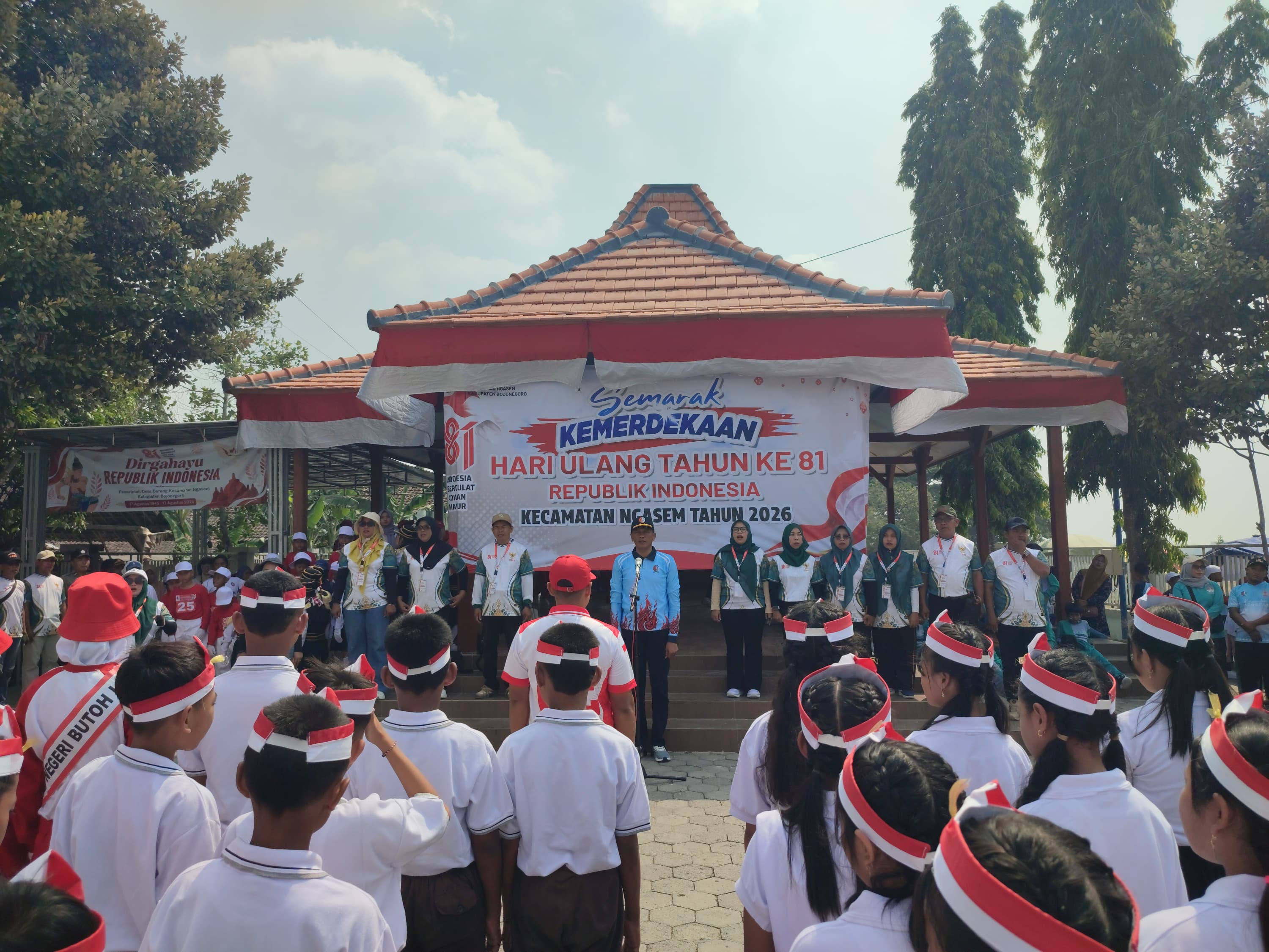 GERAK JALAN TINGKAT SD/MI & SMP/MTS