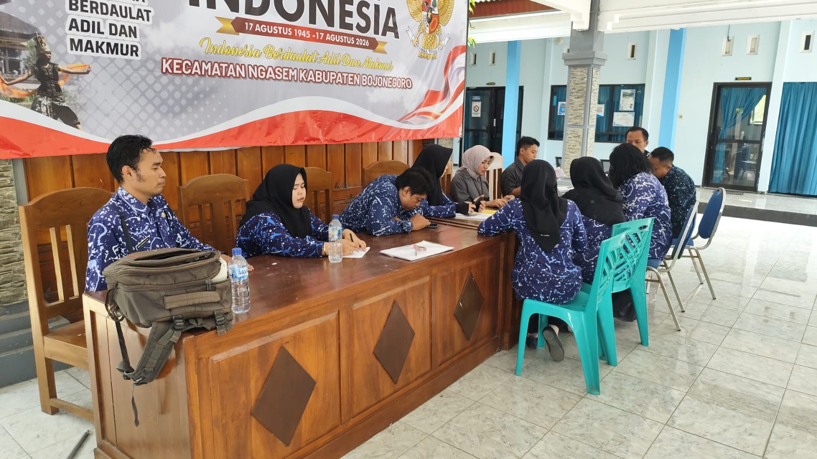 Penyaluran Jaminan Lanjut Usia (JASLUD) PKH Plus Tahap 3 Tahun 2026 Kecamatan Ngasem