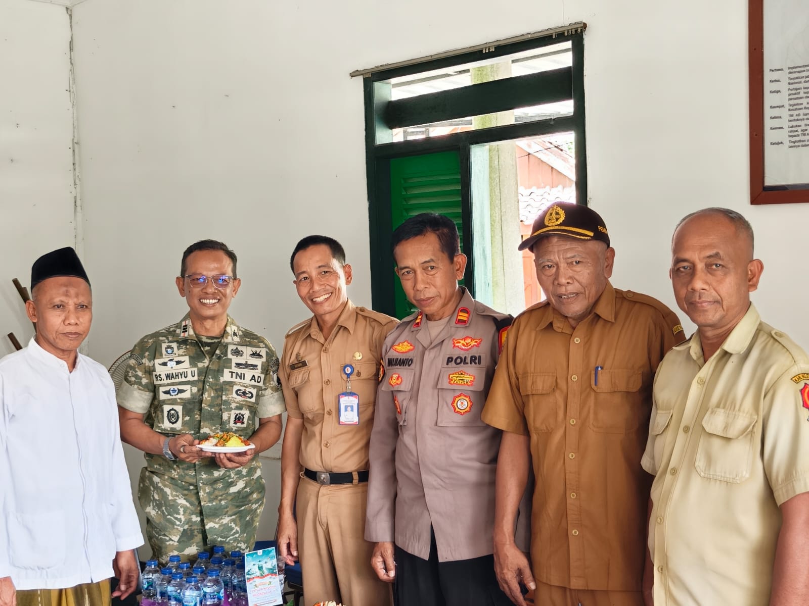 Silaturahmi dan Sinergi Dirgahayu TNI ke 81