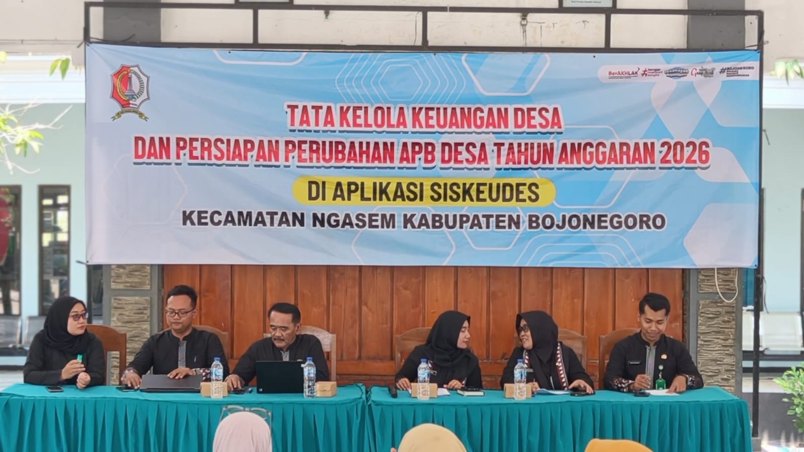 Pembinaan Tata Kelola Keuangan Desa serta Persiapan Perubahan APB Desa (P-APB Desa) Tahun 2026